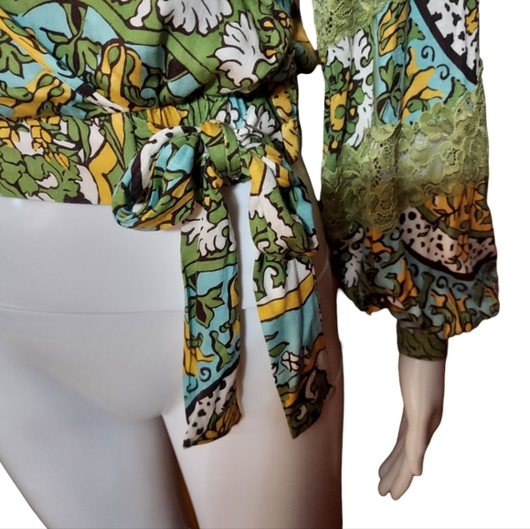 Anthropologie Tiny Long Sleeve Printed V Neck Wrap Top - Picture 10 of 16